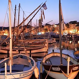 https://pitibi.fr-provencehotel.com
